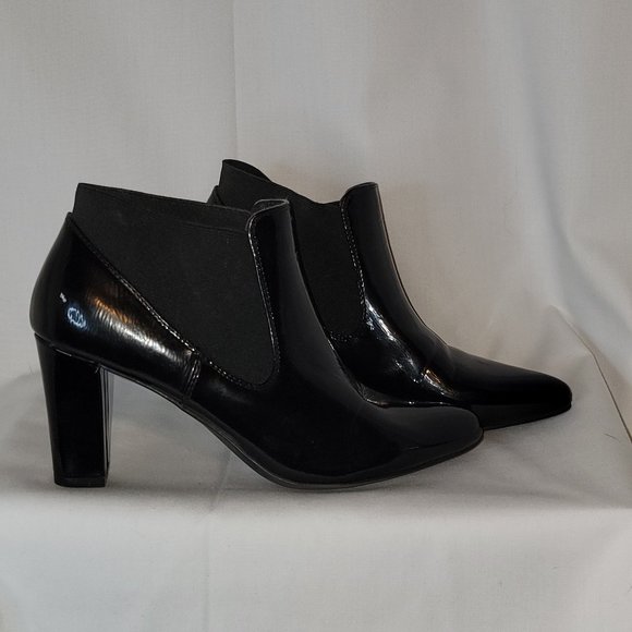 The Limited Sandra Bootie - 3" Heel - Women's size 6.5M - Gently worn - Picture 3 of 5